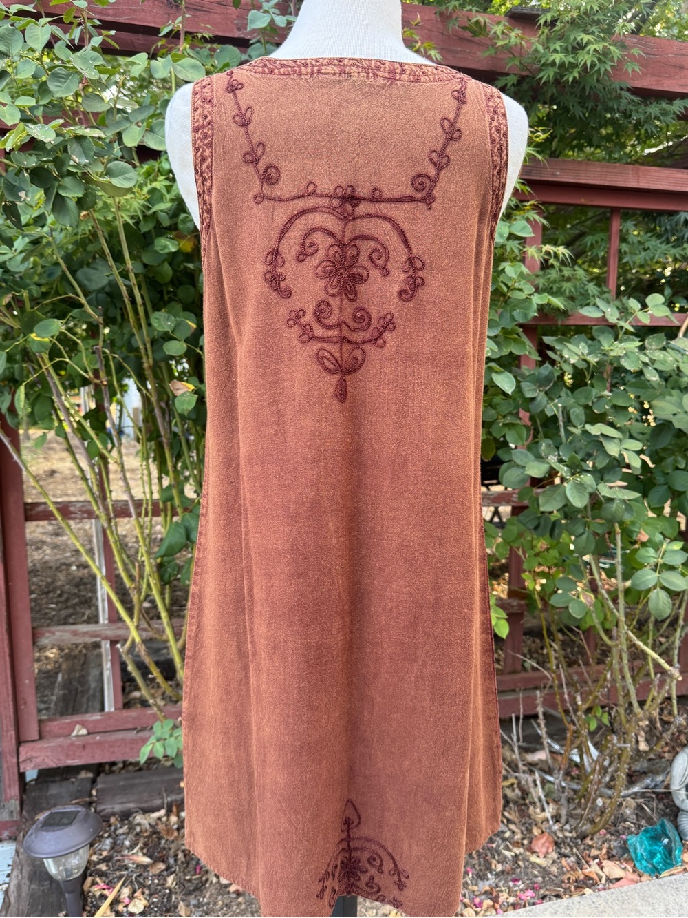 Vintage Brown Embroidered Sleeveless Mini Dress - Picture 3 of 3